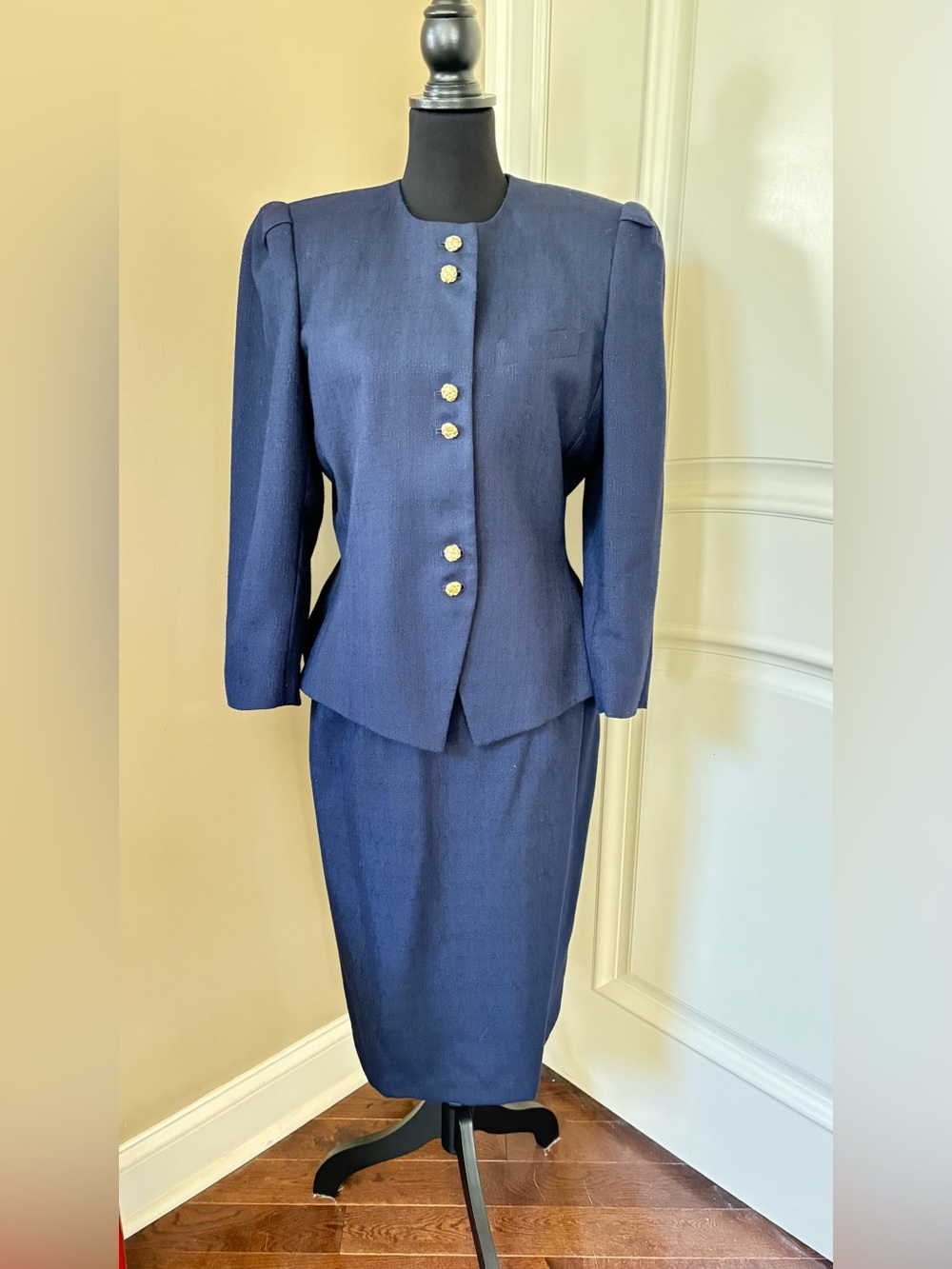 Kasper VTG Navy Suit Set Women’s Blazer & Skirt Gold Buttons Classic 90s Career